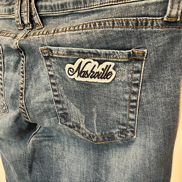 KUT FROM THE KLOTH NWT AUTHENTIC “CATHERINE BOYFRIEND” WITH PATCHES FRAYED JEAN - Picture 12 of 17